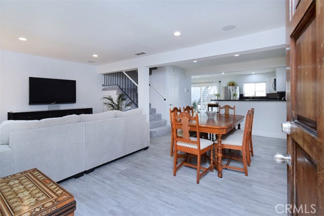 3 Bed Home for Sale in Sherman Oaks, California