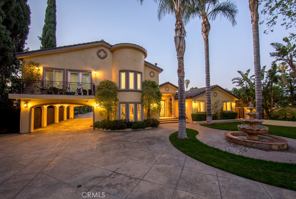 Photo of 22851 CALVERT STREET, Woodland Hills, CA 91367