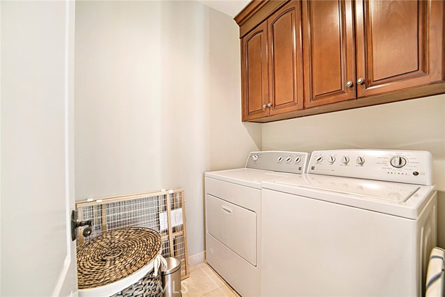 237 Irena Avenue, Redondo Beach, California 90277, 4 Bedrooms Bedrooms, ,3 BathroomsBathrooms,Residential,Sold,Irena,SR17073168