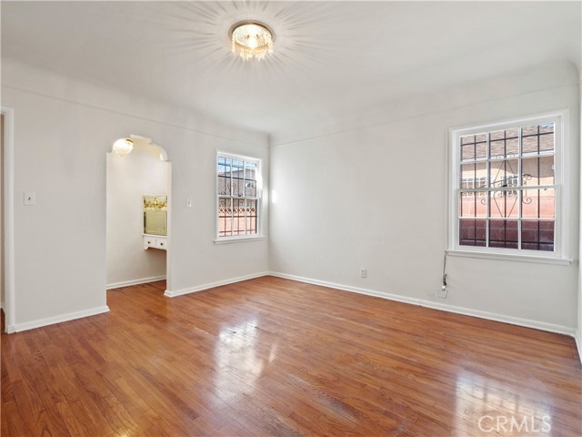 3 Bed Home for Sale in Leimert Park, California