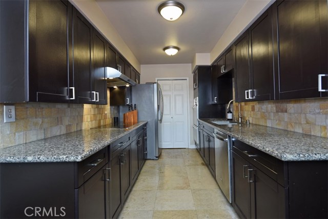 1 Bed Home for Sale in Sherman Oaks, California
