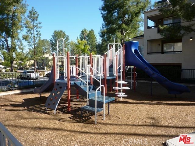 Photo for 5525 Canoga Avenue, 219, Woodland Hills, CA 91367 - Listing #SR-19278251 5525 Canoga Avenue, 219, Woodland Hills, CA 91367