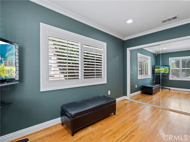 4 Bed Home for Sale in Sherman Oaks, California