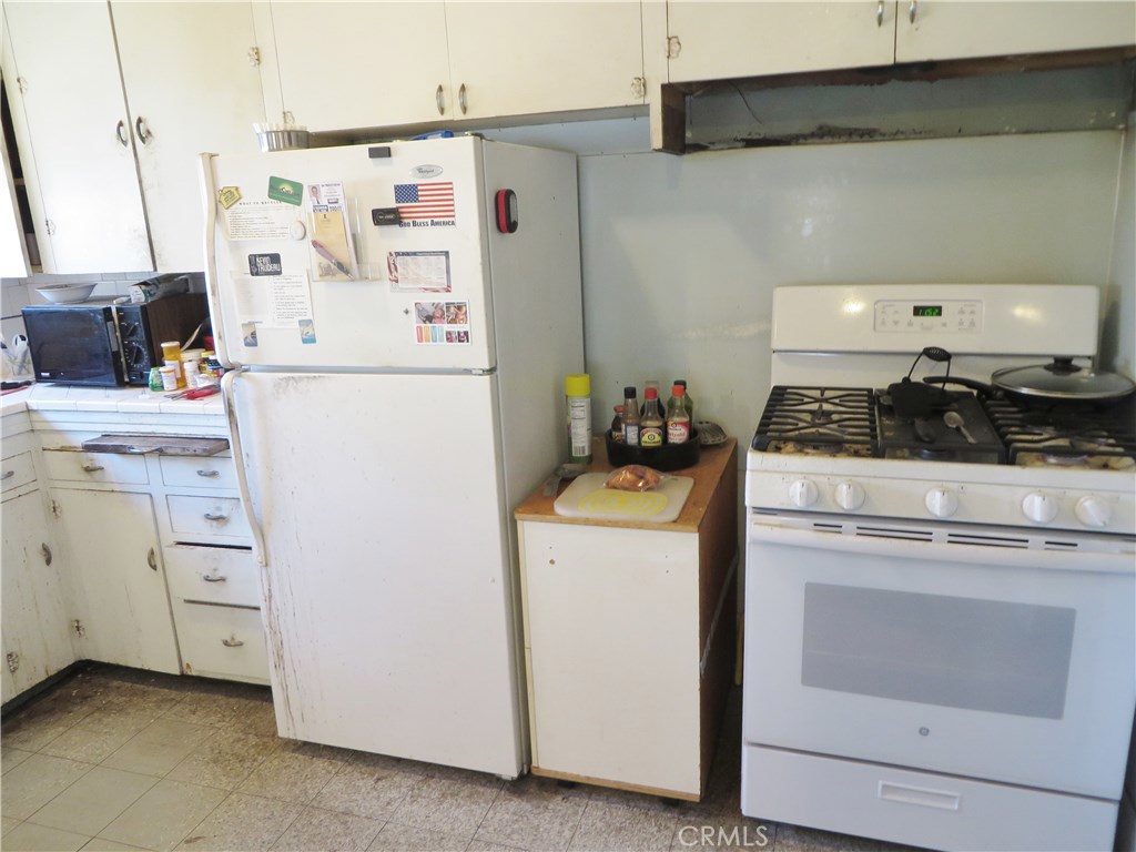 Photo for 1065 ALLEN Avenue, Glendale, CA 91201 - Listing #SR-19253303 1065 ALLEN Avenue, Glendale, CA 91201