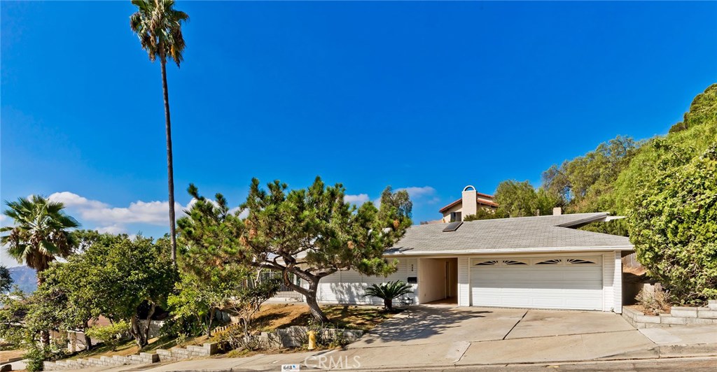 Photo for 648 ROBIN GLEN Drive, Glendale, CA 91202 - Listing #SR-19227329 648 ROBIN GLEN Drive, Glendale, CA 91202