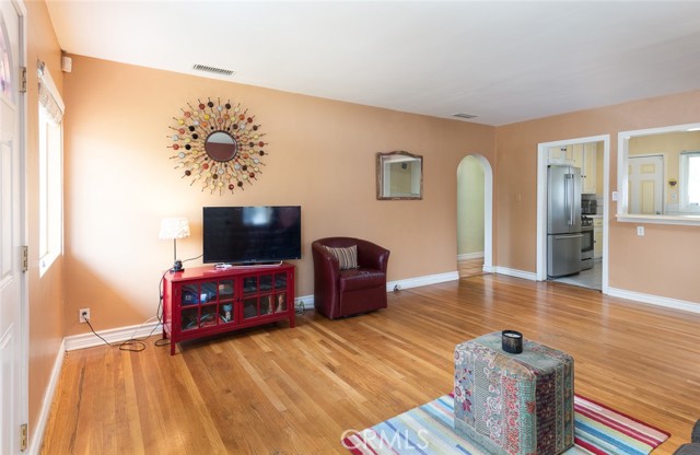 4 Bed Home for Sale in Encino, California