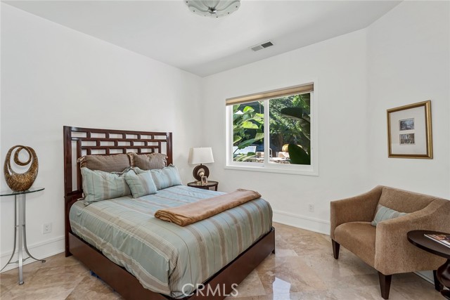6 Bed Home for Sale in Calabasas, California