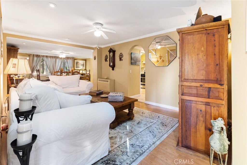 Photo for 10446 COMMERCE Avenue, Tujunga, CA 91042 - Listing #SR-19264417 10446 COMMERCE Avenue, Tujunga, CA 91042
