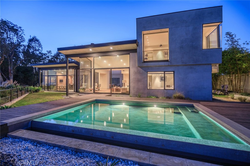 Photo of 2005 DAVIES WAY, Los Angeles, CA 90046
