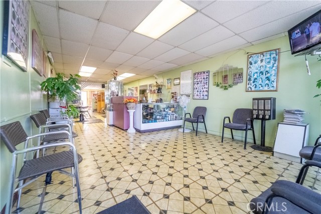 Tweedy, 90280, ,For Sale,Tweedy,SR20152434