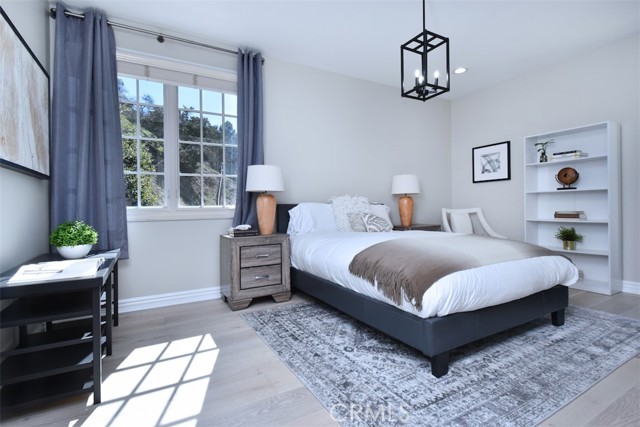 5 Bed Home for Sale in Sherman Oaks, California