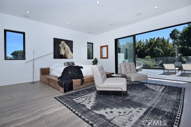 5 Bed Home for Sale in Sherman Oaks, California