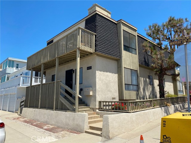 1002 Manhattan Avenue, Hermosa Beach, California 90254, ,Residential Income,Sold,Manhattan,SR20157679