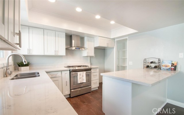 2 Bed Home for Sale in Encino, California