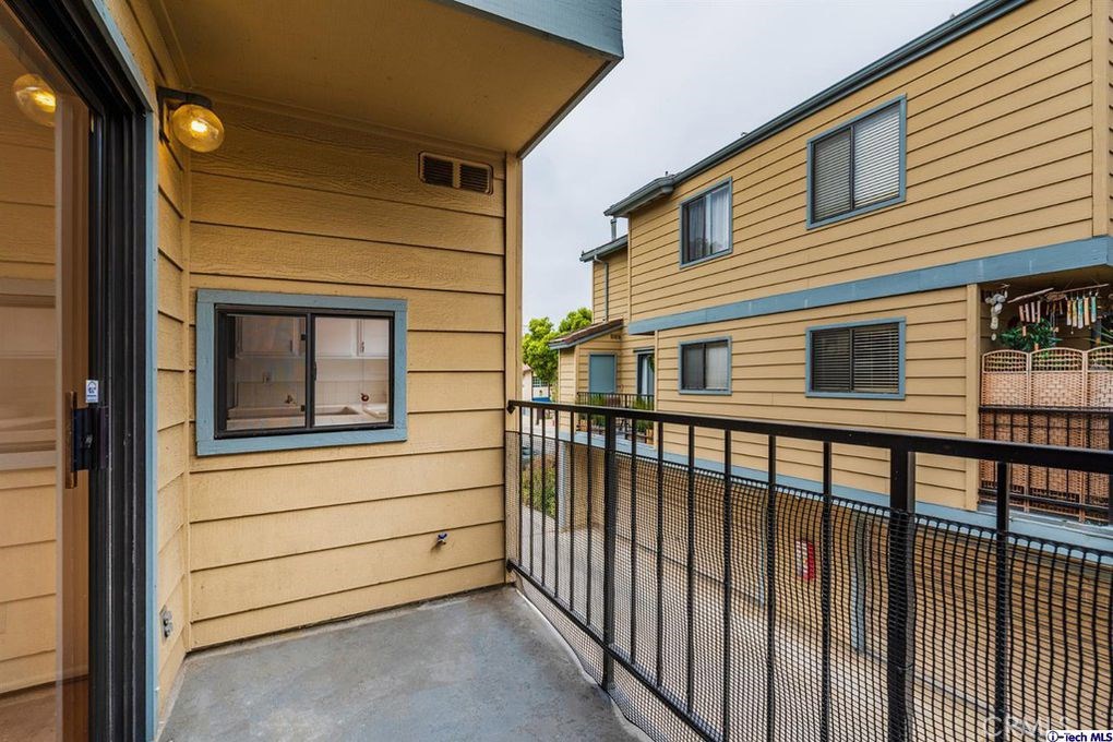 Photo for 419 PIONEER Drive, 2, Glendale, CA 91203 - Listing #SR-19248488 419 PIONEER Drive, 2, Glendale, CA 91203