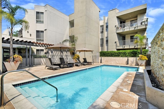 2 Bed Home for Sale in Studio City, California