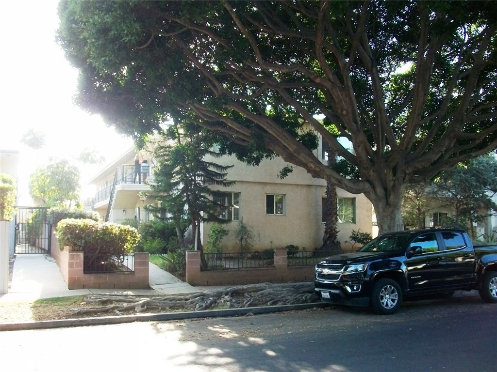 Photo of 1808 10TH STREET #D, Santa Monica, CA 90404