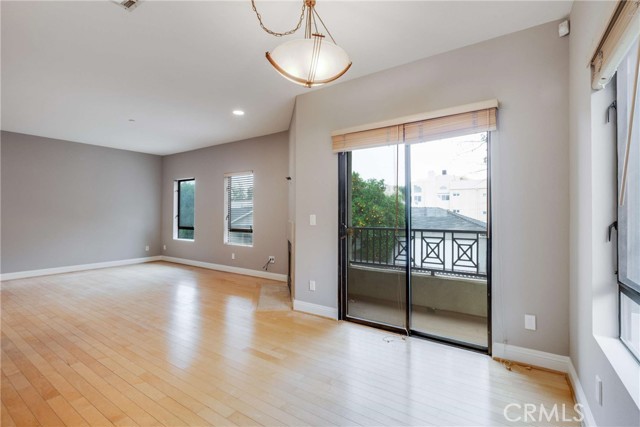 2 Bed Home for Sale in Sherman Oaks, California