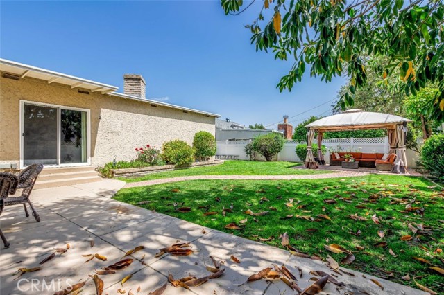 2 Bed Home for Sale in Lake Balboa, California