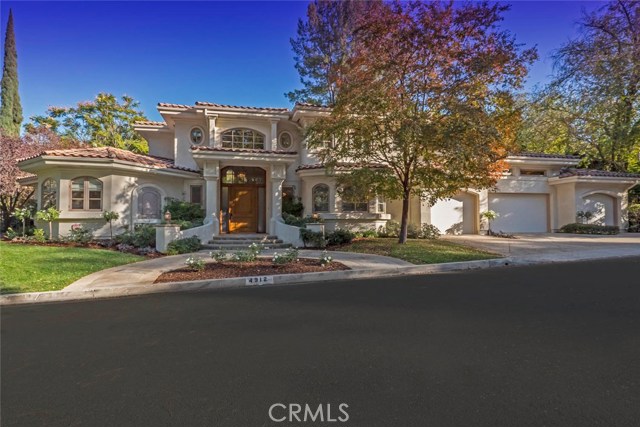 Photo of 4912 Queen Victoria Road, Woodland Hills, CA 91364