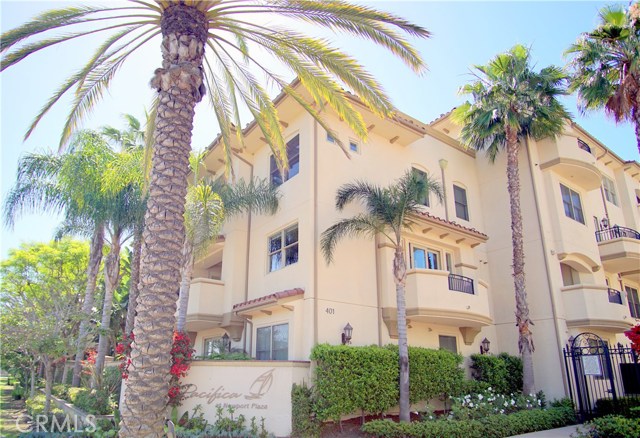 Photo of 401 Bernard Street #215, Costa Mesa, CA 92627