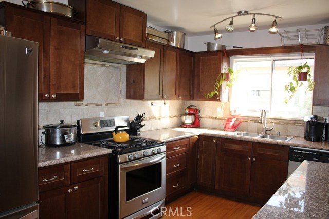 3 Bed Home for Sale in Granada Hills, California