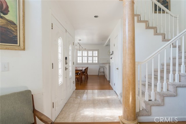 2213 Robinson Street, Redondo Beach, California 90278, 3 Bedrooms Bedrooms, ,3 BathroomsBathrooms,Residential,Sold,Robinson,SR20031443