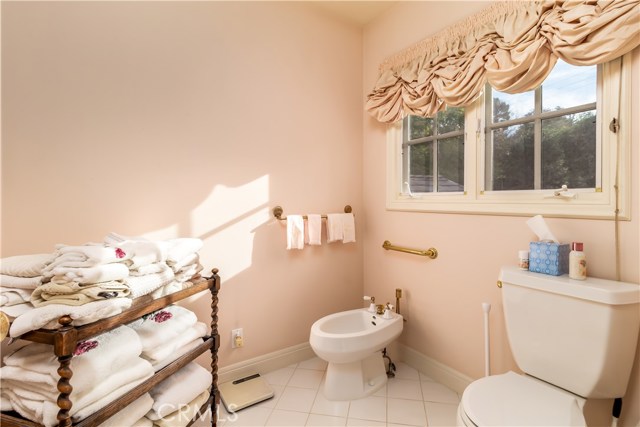 5 Bed Home for Sale in Sherman Oaks, California