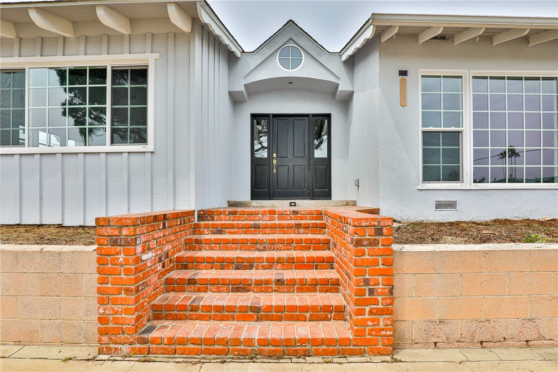 1257 11th Street, Manhattan Beach, California 90266, 4 Bedrooms Bedrooms, ,3 BathroomsBathrooms,Residential,Sold,11th,SR21075874