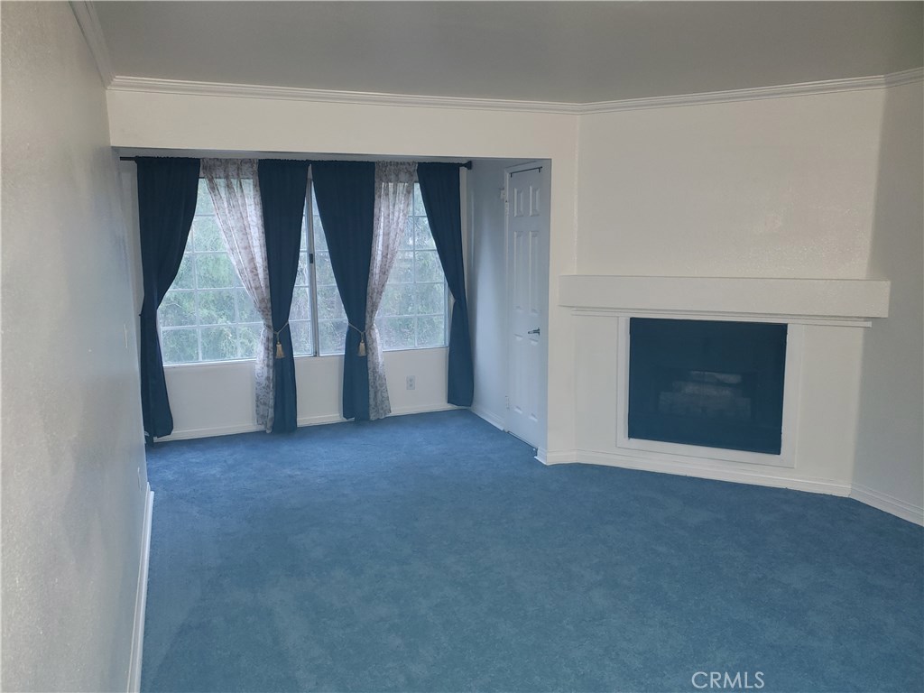 Photo for 5525 Canoga Avenue, 219, Woodland Hills, CA 91367 - Listing #SR-19278251 5525 Canoga Avenue, 219, Woodland Hills, CA 91367
