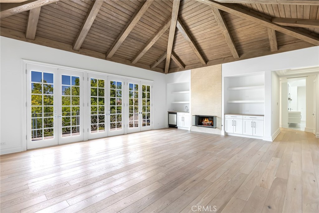 Photo for 20637 KINGSBORO Way, Woodland Hills, CA 91364 - Listing #SR-19233515 20637 KINGSBORO Way, Woodland Hills, CA 91364