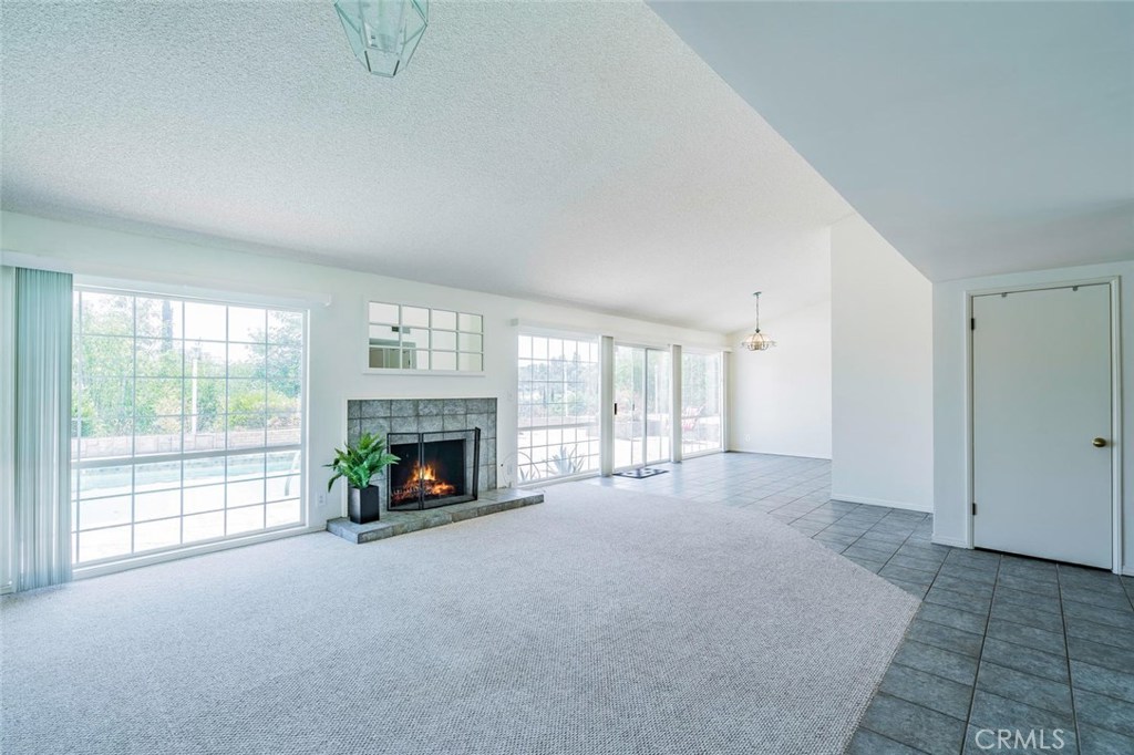 Photo for 5545 Ostin Avenue, Woodland Hills, CA 91367 - Listing #SR-19232071 5545 Ostin Avenue, Woodland Hills, CA 91367