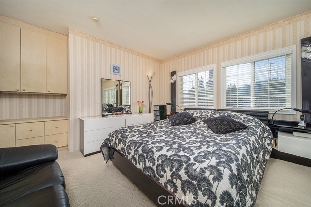 2 Bed Home for Sale in Studio City, California