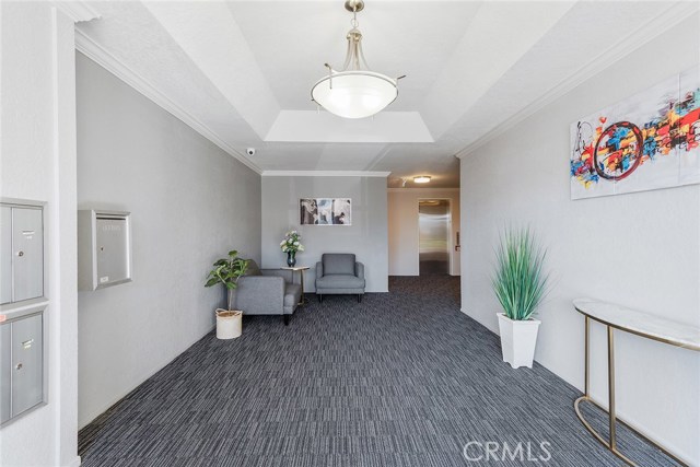 2 Bed Home for Sale in Sherman Oaks, California
