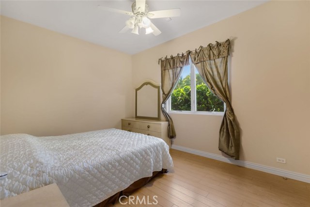 6 Bed Home for Sale in Sherman Oaks, California
