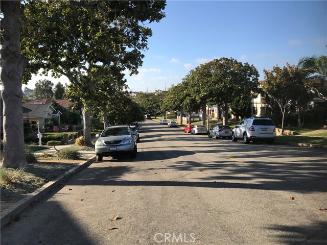 410 Maria Avenue, Redondo Beach, California 90277, 2 Bedrooms Bedrooms, ,1 BathroomBathrooms,Residential,Sold,Maria,SR19153739