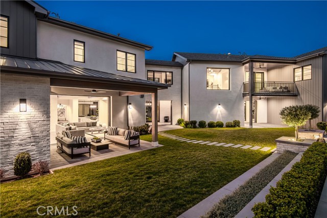 5 Bed Home for Sale in Encino, California