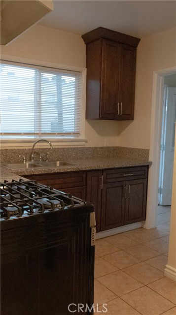  Income Home for Sale in Van Nuys, California