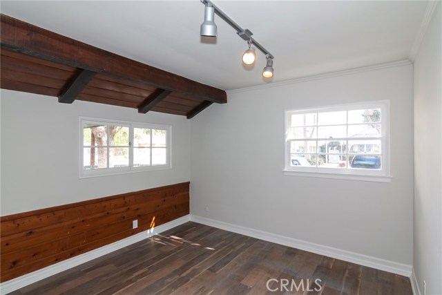 4 Bed Home for Sale in Van Nuys, California
