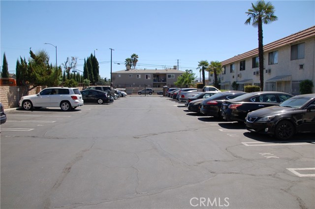 1 Bed Home for Sale in North Hollywood, California