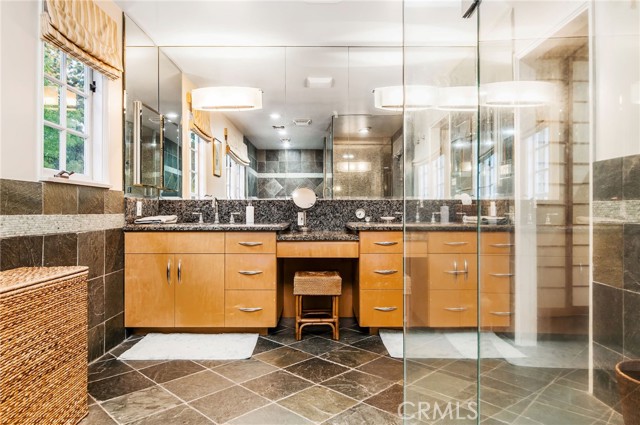 5 Bed Home for Sale in Sherman Oaks, California