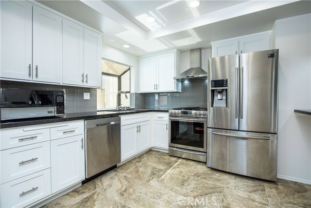 Photo of 26337 W Plata Lane, Calabasas, CA 91302