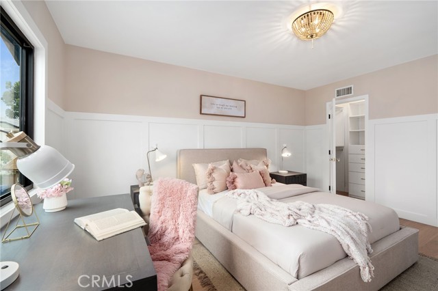 3 Bed Home for Sale in Studio City, California