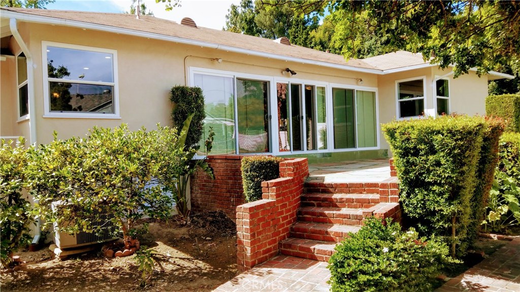 Photo for 4240 LOWELL Avenue, La Crescenta, CA 91214 - Listing #SR-19124116 4240 LOWELL Avenue, La Crescenta, CA 91214