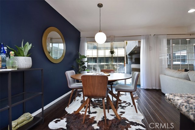 1 Bed Home for Sale in Sherman Oaks, California