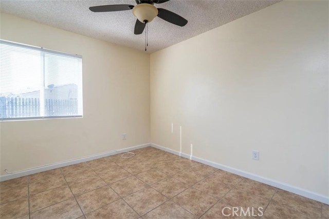 2 Bed Home for Sale in Canyon Country, California