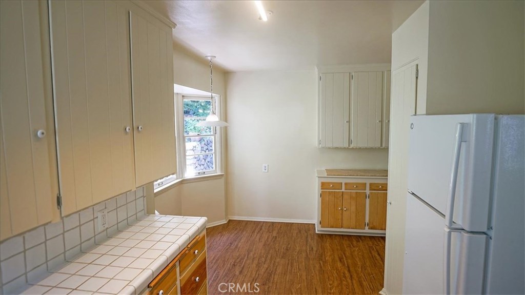 Photo for 2592 E Chevy Chase Drive, Glendale, CA 91206 - Listing #SR-19139561 2592 E Chevy Chase Drive, Glendale, CA 91206