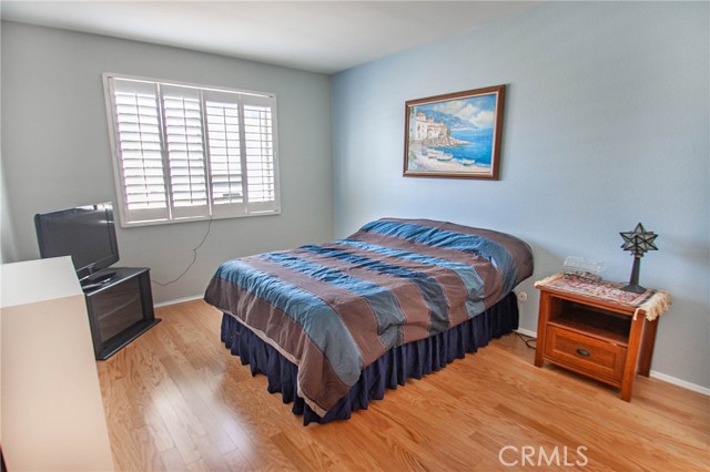 2 Bed Home for Sale in Valley Village, California