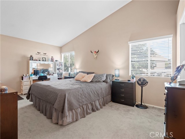 2 Bed Home for Sale in Saugus, California