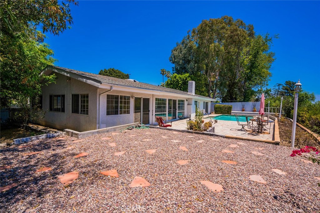 Photo for 5545 Ostin Avenue, Woodland Hills, CA 91367 - Listing #SR-19232071 5545 Ostin Avenue, Woodland Hills, CA 91367